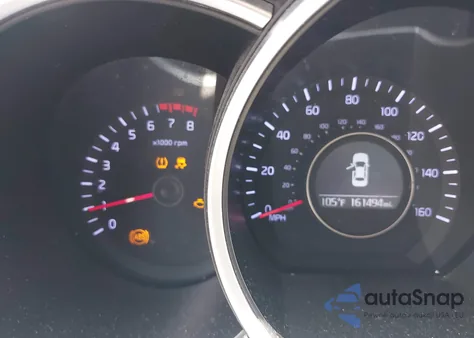 2015 Kia Optima Lx z USA, uszkodzony, nr VIN 5XXGM4A72FG436717